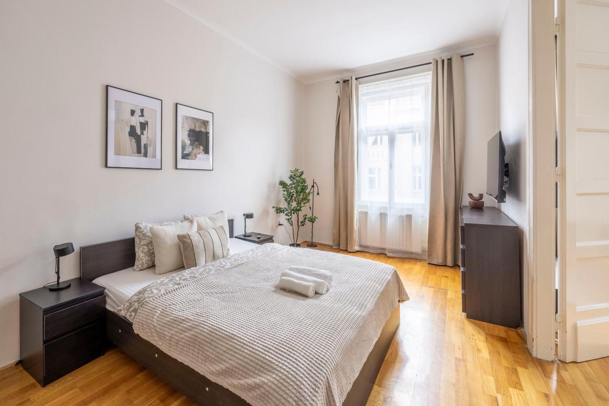 Stylish & Cozy Center By Prestige Homes * Budapest